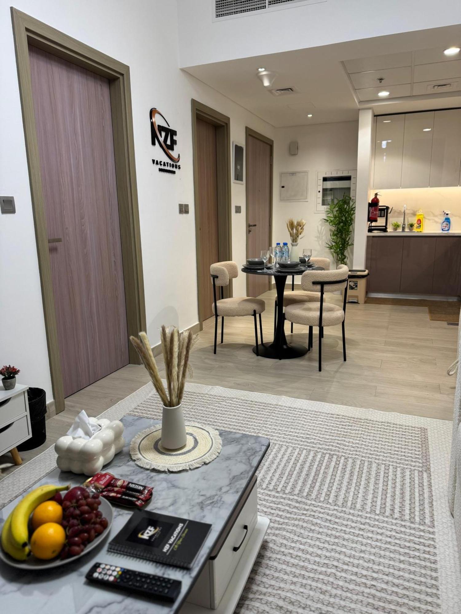 Apartment Azizi Riviera, Meydan, *