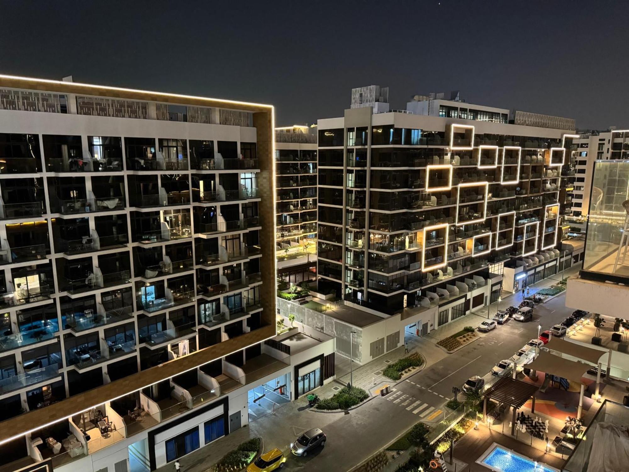 Azizi Riviera, Meydan, Apartment