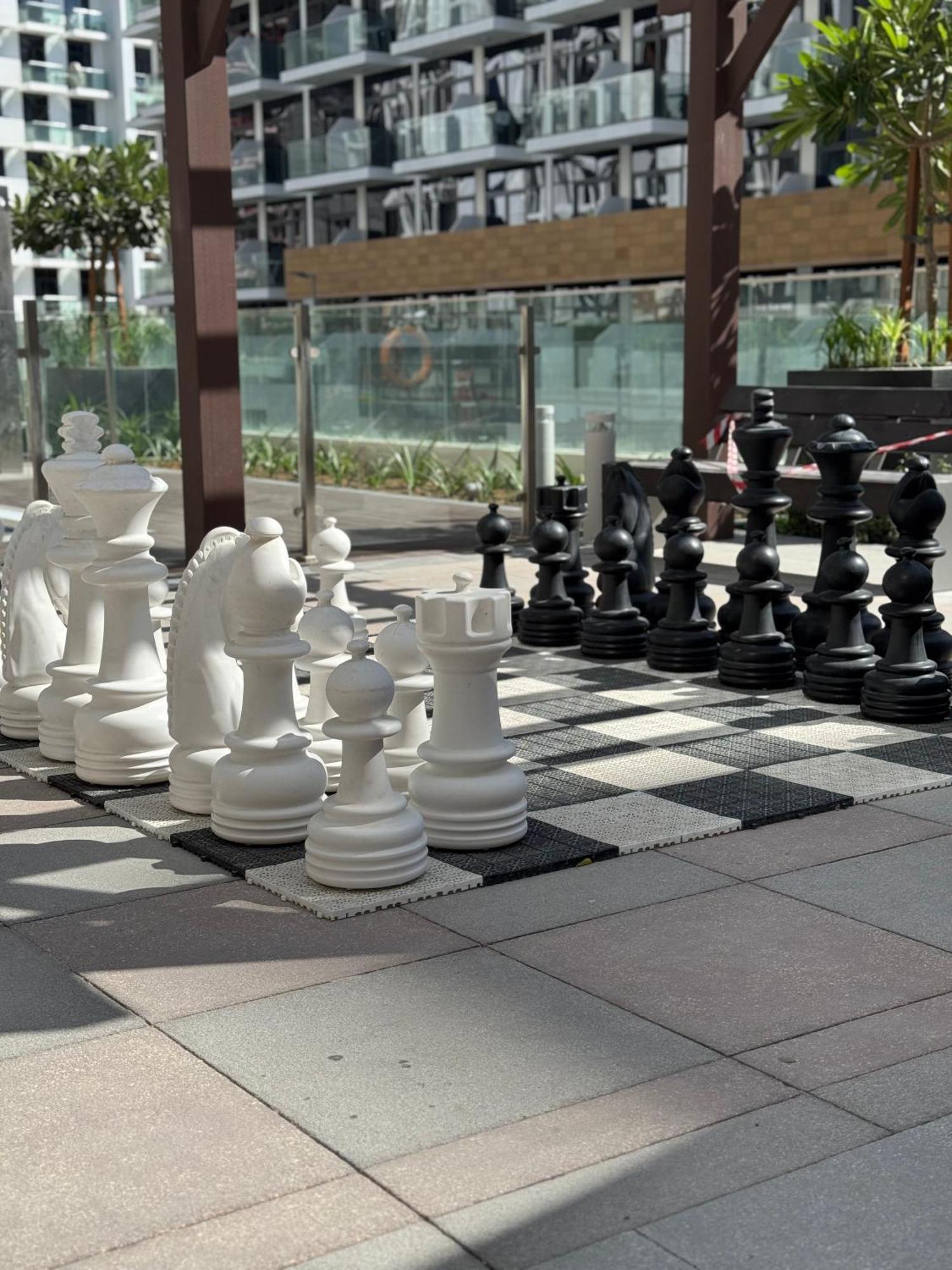 Azizi Riviera, Meydan, Апартаменти